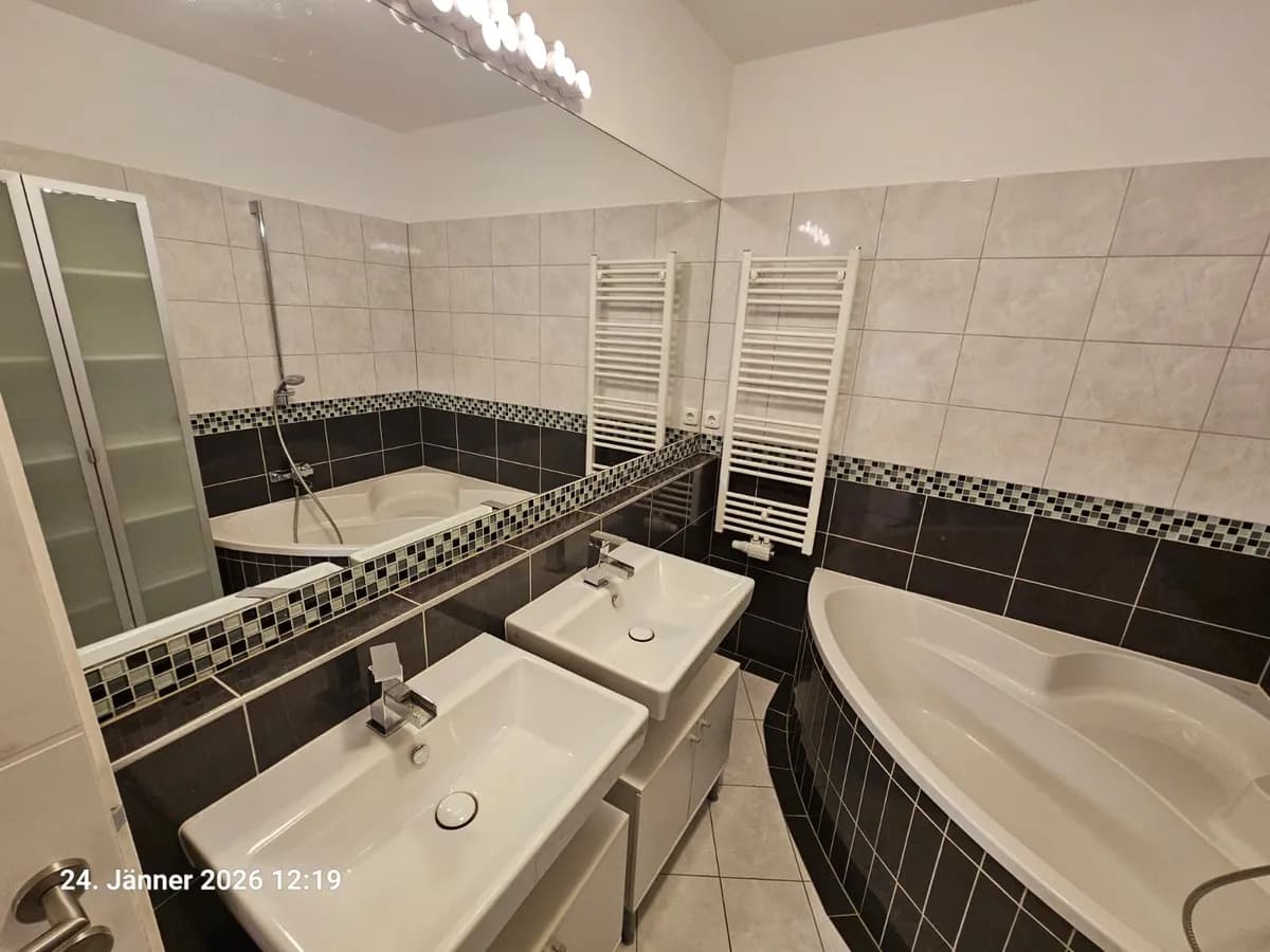 4-Zimmer-Wohnung mieten in Korneuburg – 100 m², € 1.390 – Bild 3 von 8