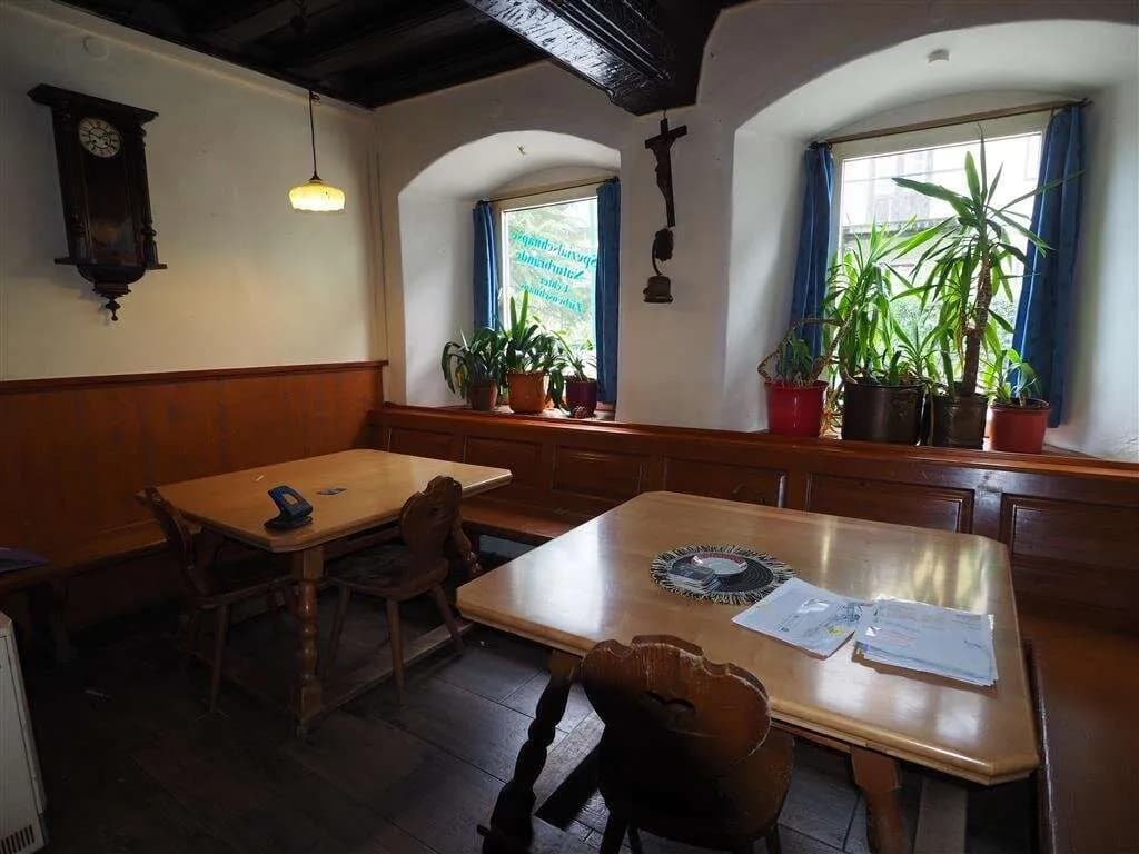 Gewerbeimmobilie kaufen in Gmunden – 415 m², € 550.000 – Bild 3 von 16