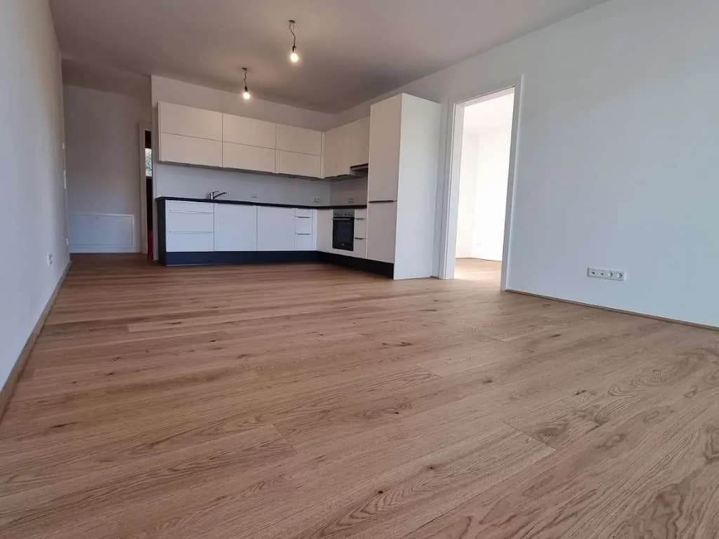 4-Zimmer-Wohnung mieten in Grieskirchen – 94 m², € 1.355 – Bild 3 von 8