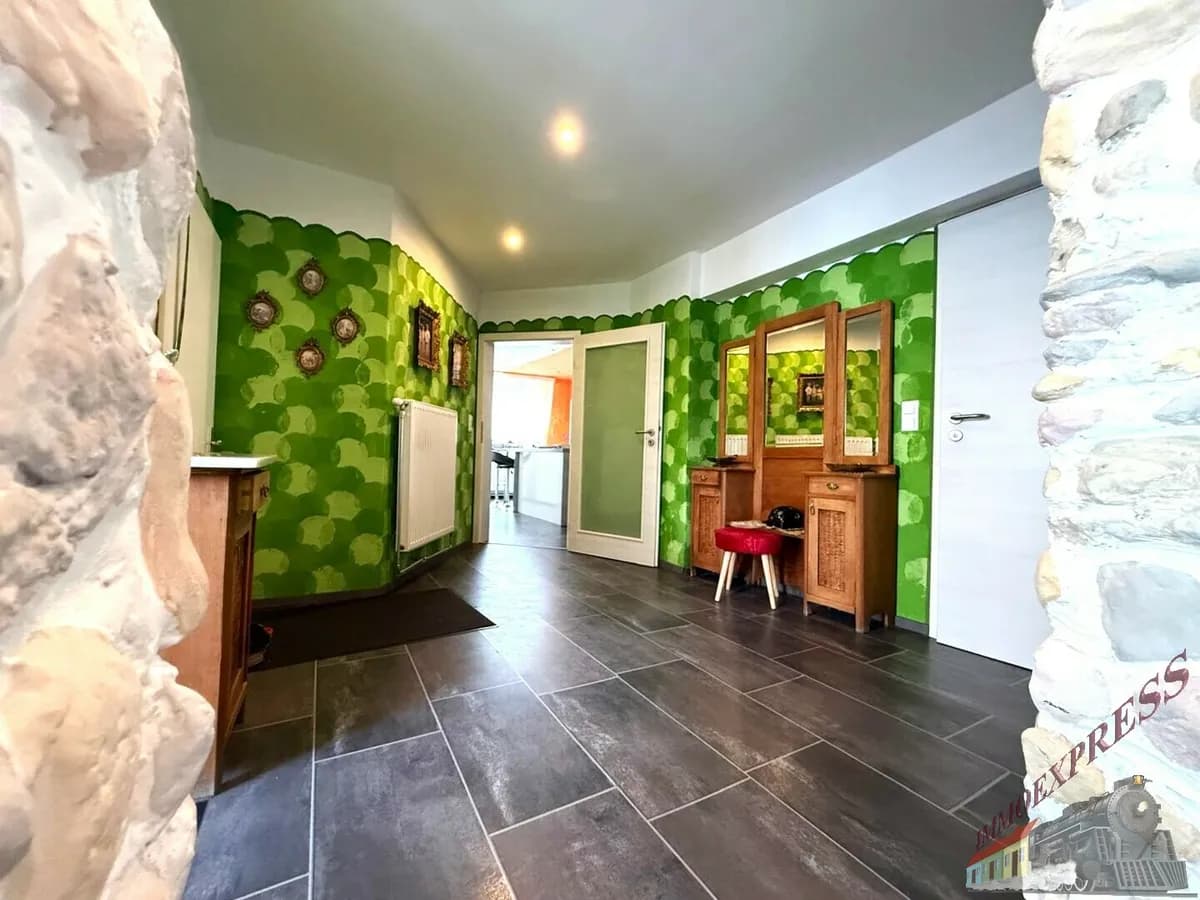 Haus kaufen in Neunkirchen – 170 m², € 249.990 – Bild 5 von 17