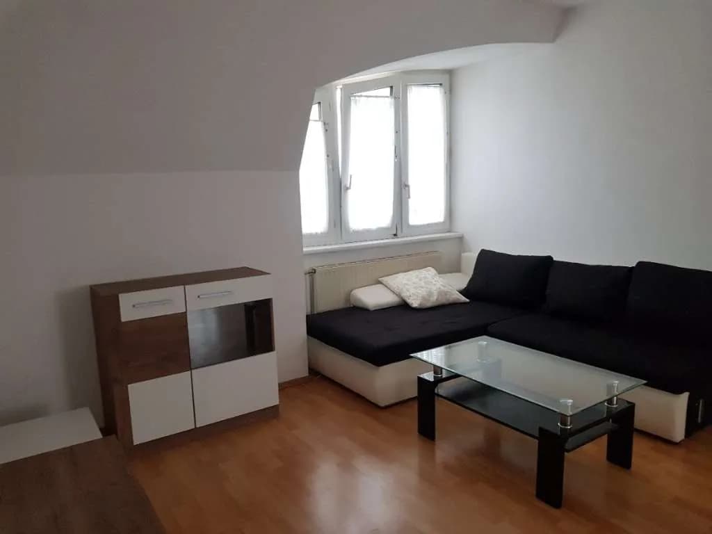 2-Zimmer-Wohnung kaufen in Baden – 56 m², € 239.000 – Bild 1 von 17