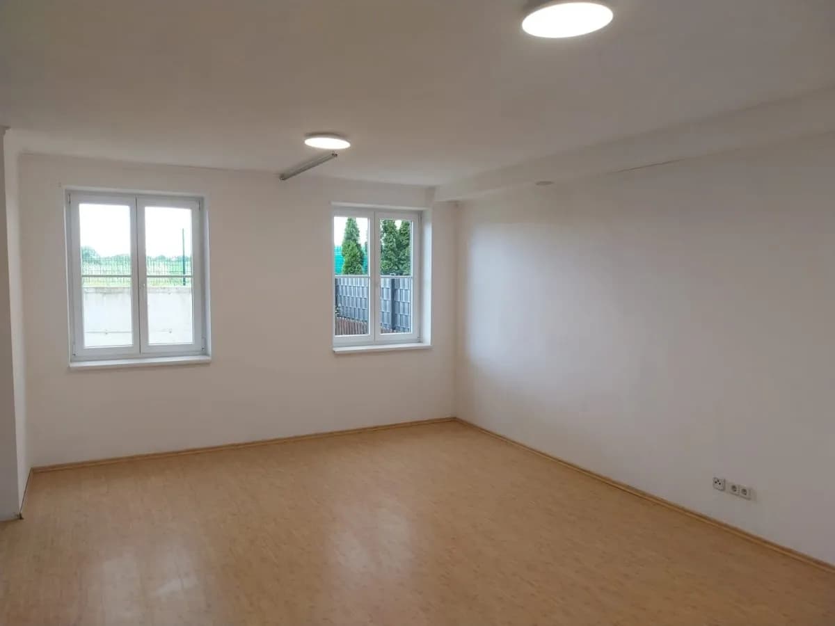 3-Zimmer-Wohnung mieten in Tulln – 60 m², € 810 – Bild 2 von 8