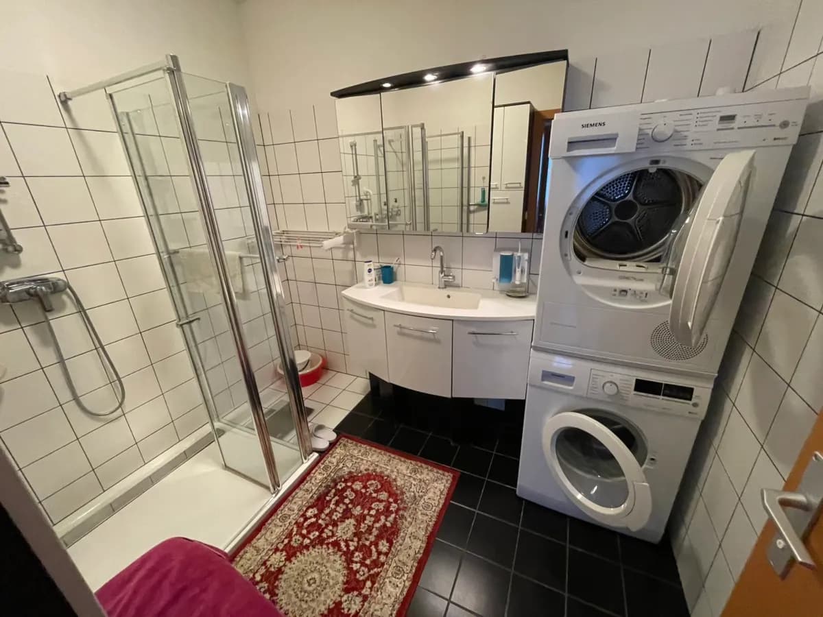 5-Zimmer-Wohnung mieten in Neunkirchen – 88 m², € 1.190 – Bild 2 von 11