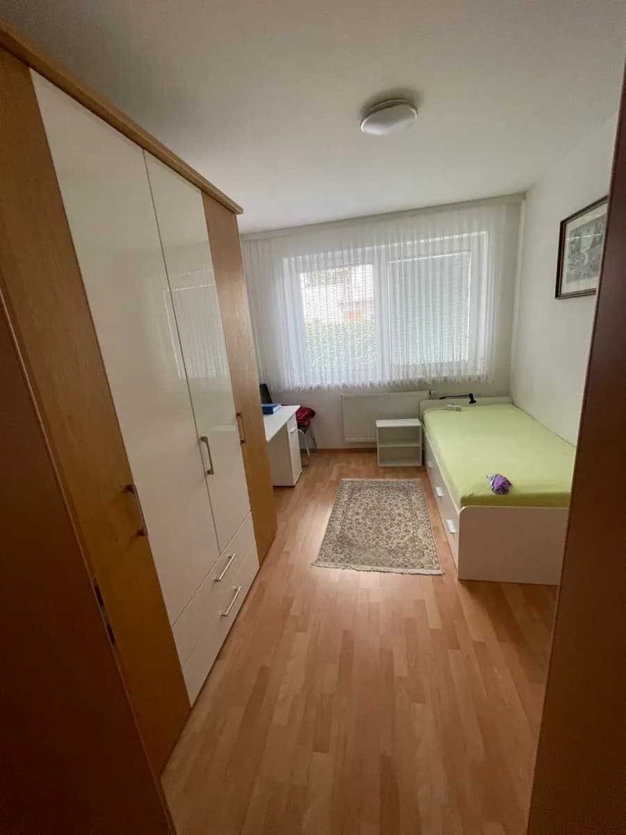 5-Zimmer-Wohnung mieten in Neunkirchen – 88 m², € 1.190 – Bild 4 von 11