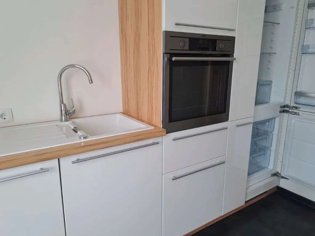 2-Zimmer-Wohnung mieten in Baden – 59 m², € 763
