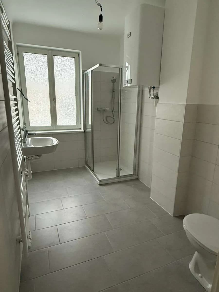 2-Zimmer-Wohnung mieten in Baden – 59 m², € 763 – Bild 2 von 13