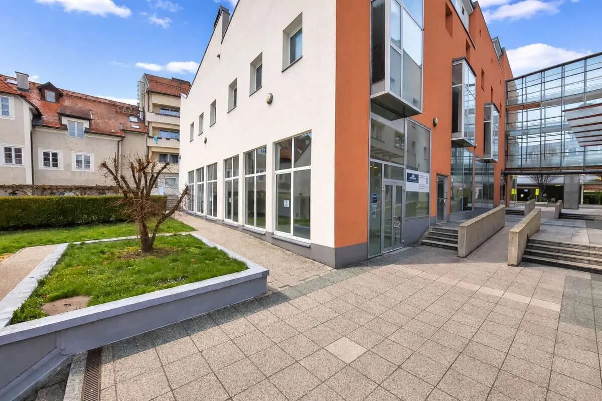 Gewerbeimmobilie mieten in Steyr – 119 m² – Bild 1 von 11