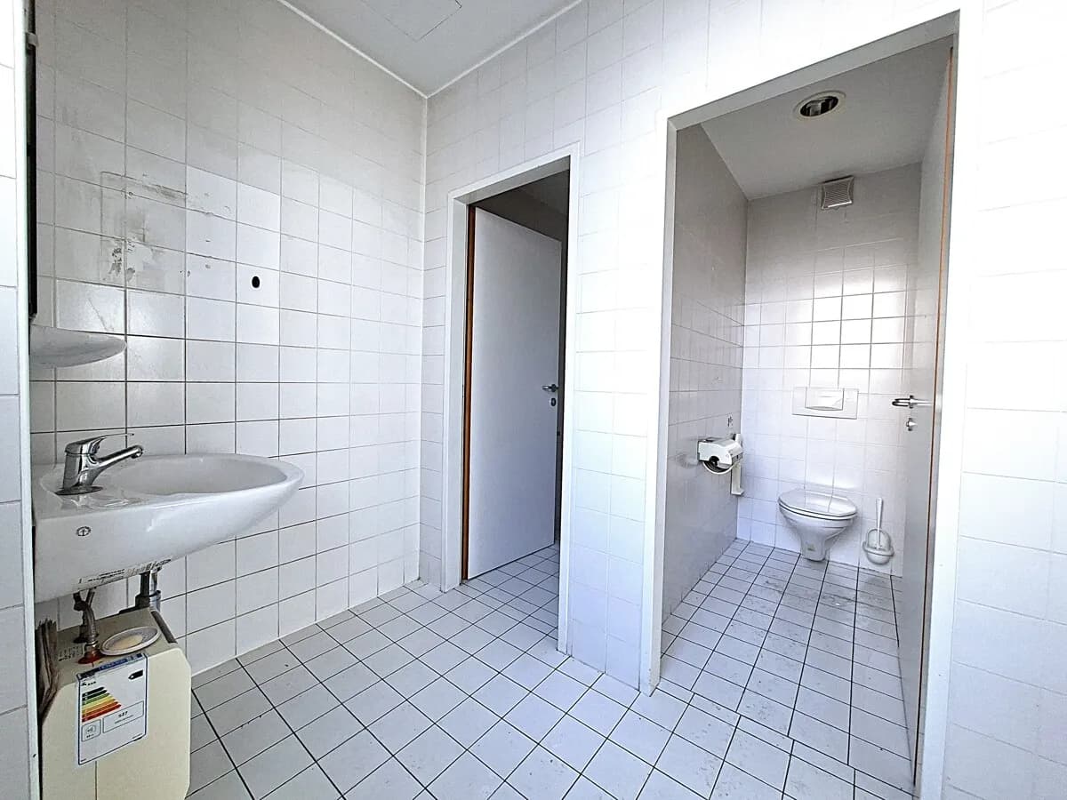 Gewerbeimmobilie mieten in Steyr – 343 m² – Bild 15 von 17