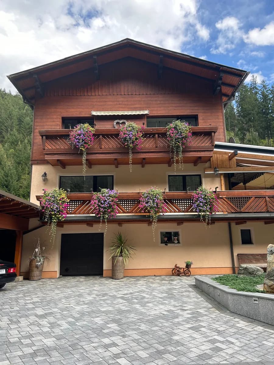 8-Zimmer-Gewerbeimmobilie kaufen in Leoben – 209 m², € 550.000 – Bild 1 von 26