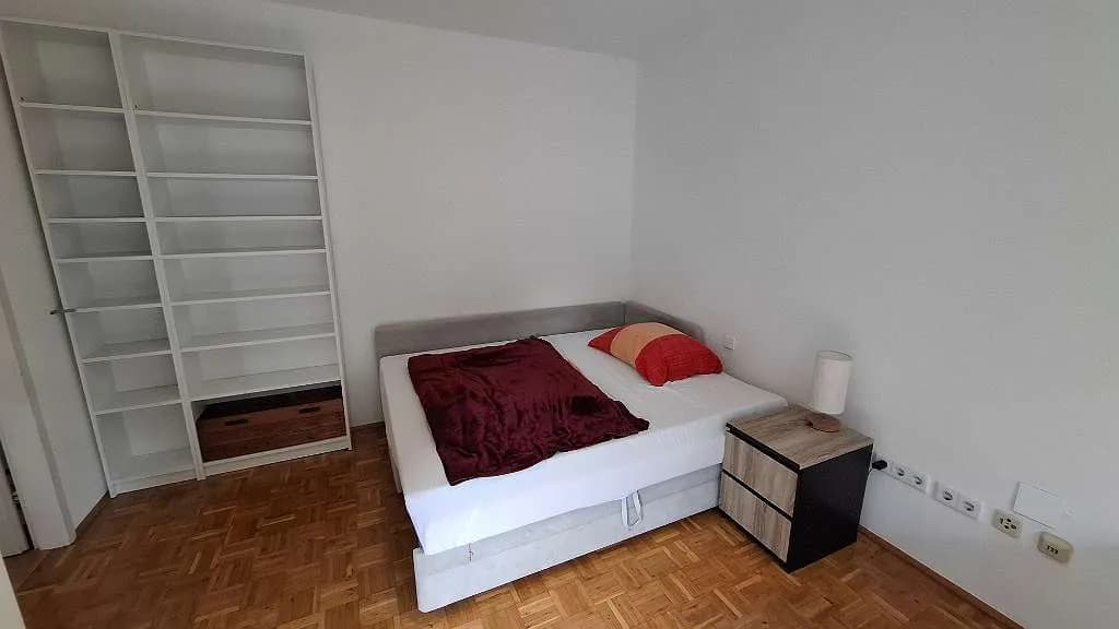 1-Zimmer-Wohnung mieten in Korneuburg – 113 m², € 390 – Bild 2 von 18