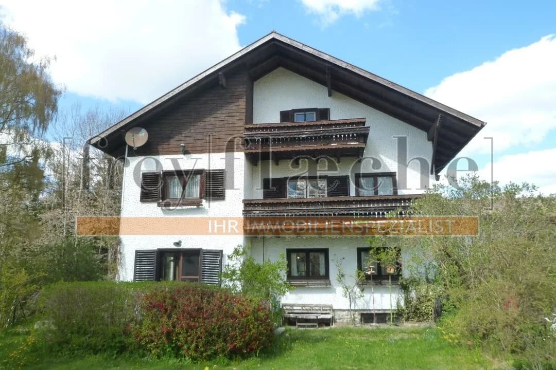 12-Zimmer-Immobilie kaufen in Zwettl – 308 m², € 368.000 – Bild 1 von 18
