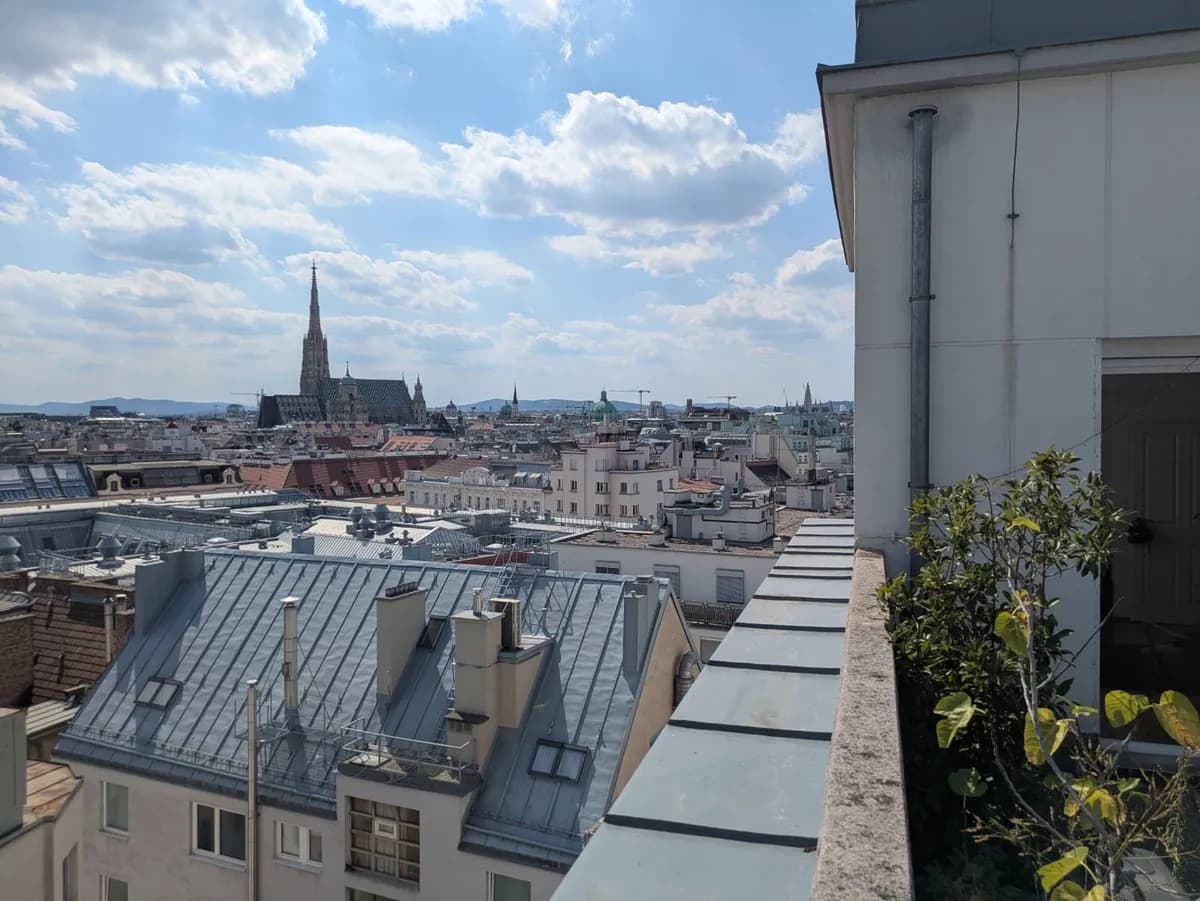 2-Zimmer-Wohnung mieten in Wien – 45 m², € 1.520 – Bild 1 von 23
