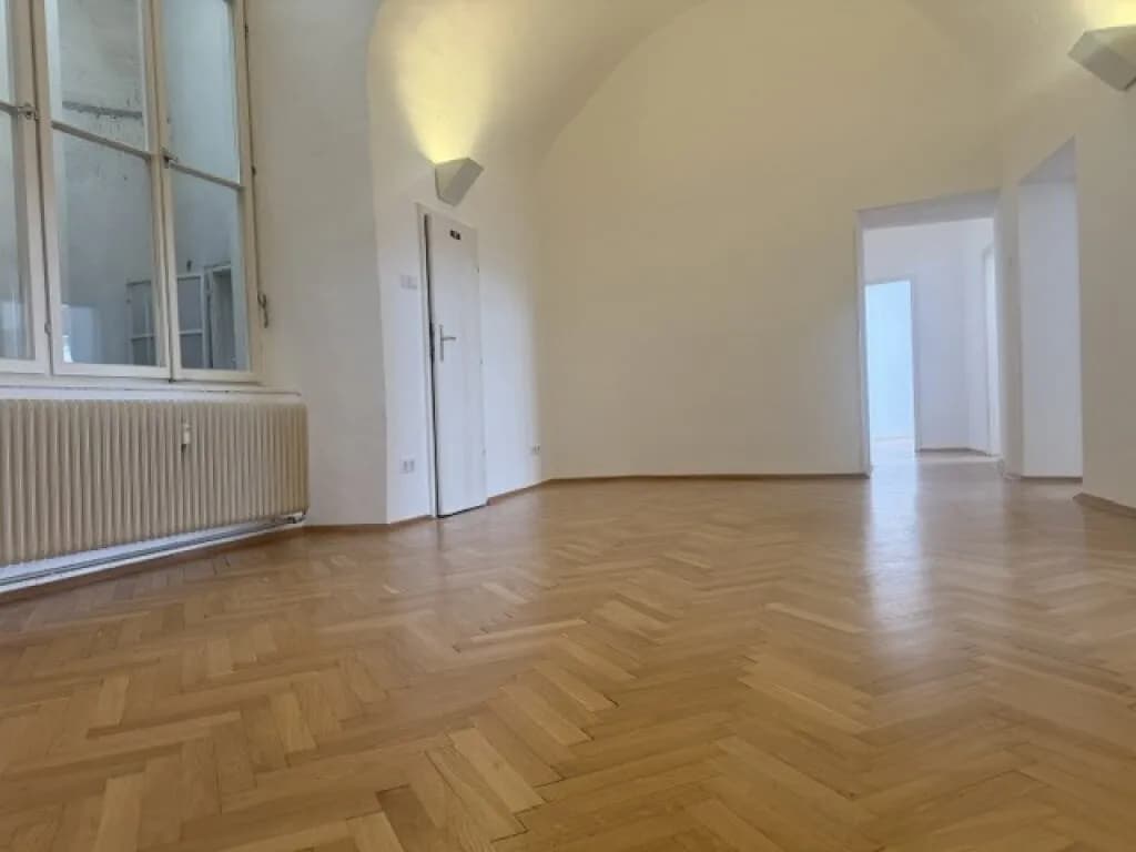 6-Zimmer-Wohnung mieten in Graz – 175 m², € 2.244 – Bild 3 von 44