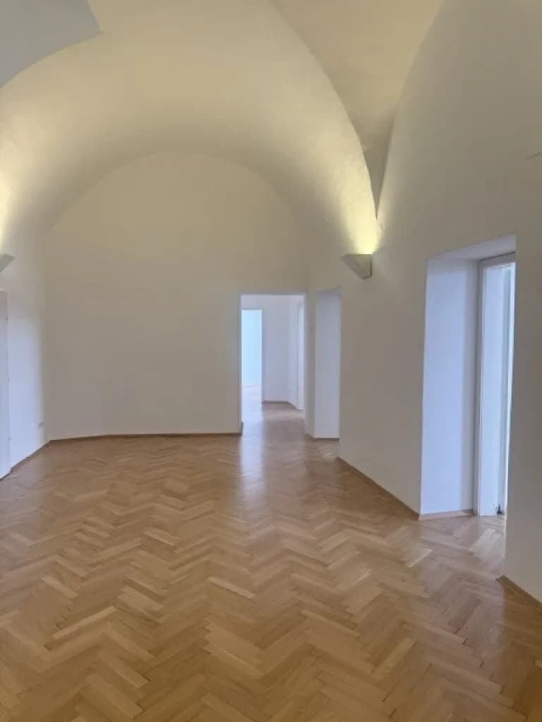 6-Zimmer-Wohnung mieten in Graz – 175 m², € 2.244 – Bild 5 von 44