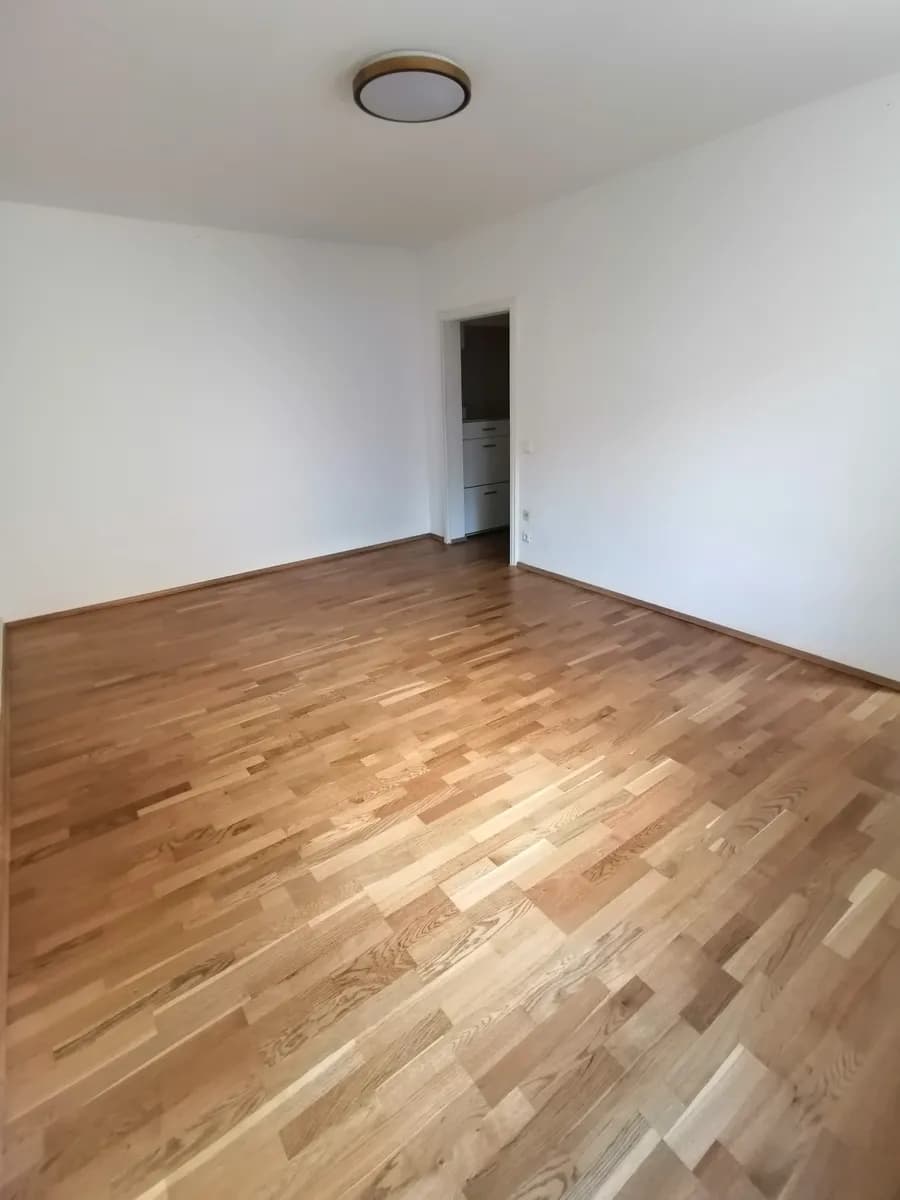 1-Zimmer-Wohnung mieten in Wien – 30 m², € 730 – Bild 3 von 11