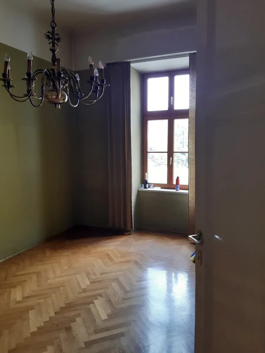 6-Zimmer-Wohnung mieten in Graz – 180 m², € 2.675 – Bild 3 von 15