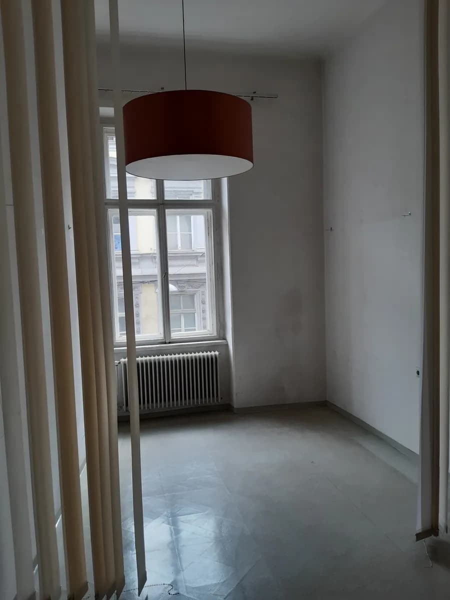 6-Zimmer-Wohnung mieten in Graz – 180 m², € 2.675 – Bild 11 von 15