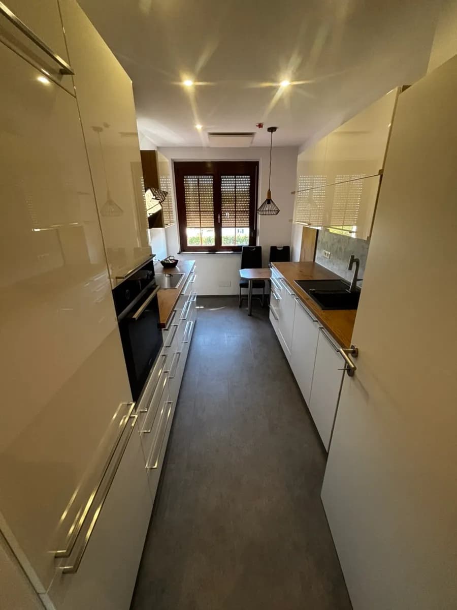 3-Zimmer-Wohnung mieten in Baden – 76 m², € 1.150