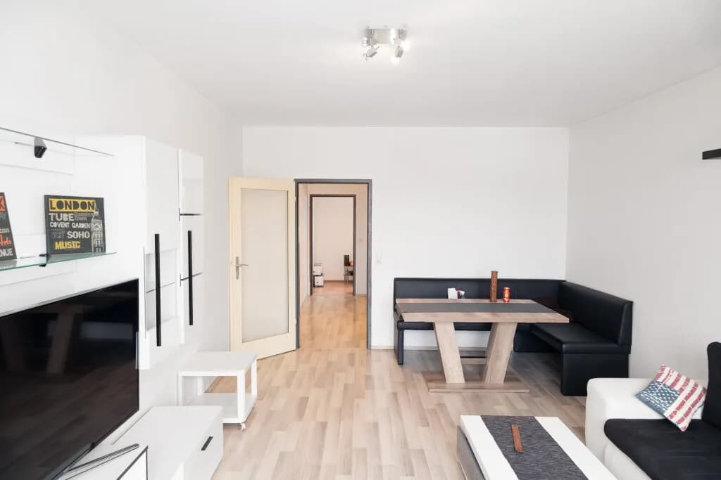 3-Zimmer-Wohnung kaufen in Baden – 72 m², € 135.000 – Bild 2 von 10