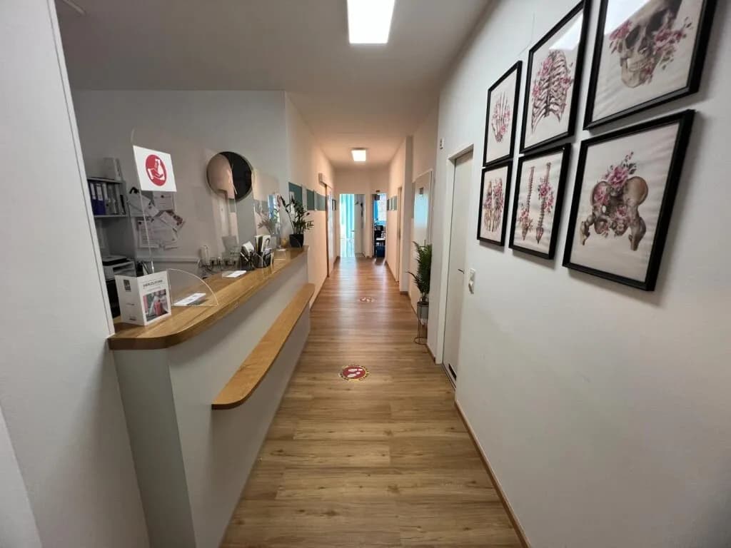 5-Zimmer-Gewerbeimmobilie kaufen in Vöcklabruck – 130 m², € 395.000 – Bild 3 von 20