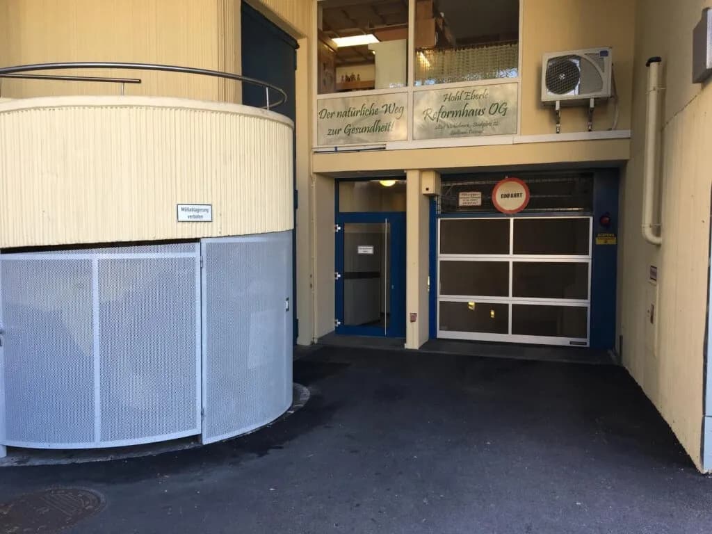 5-Zimmer-Gewerbeimmobilie kaufen in Vöcklabruck – 130 m², € 395.000 – Bild 19 von 20