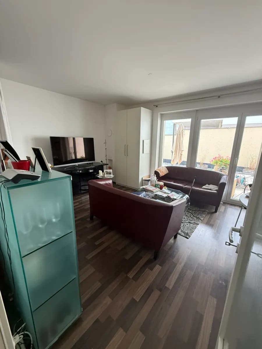 2-Zimmer-Wohnung mieten in Baden – 58 m², € 850 – Bild 1 von 12