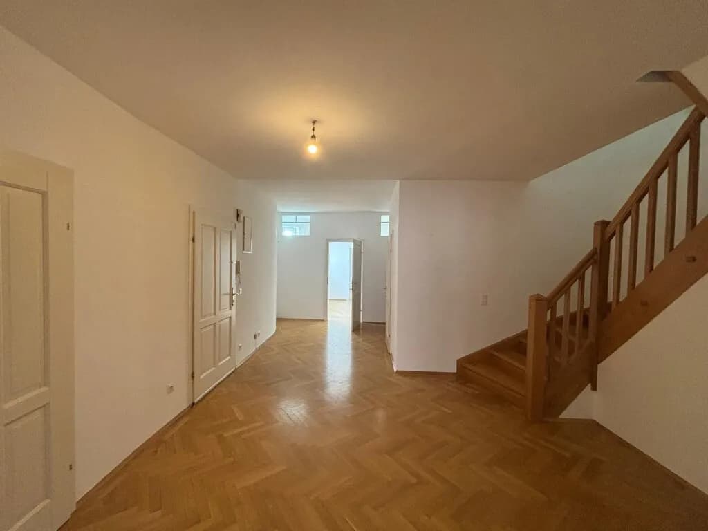 4-Zimmer-Wohnung mieten in Wiener Neustadt – 139 m², € 1.558 – Bild 2 von 17