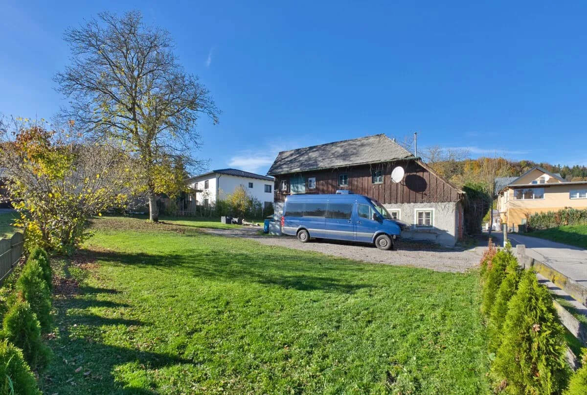 Grundstück kaufen in Vöcklabruck – 1 046 m², € 215.000 – Bild 3 von 5