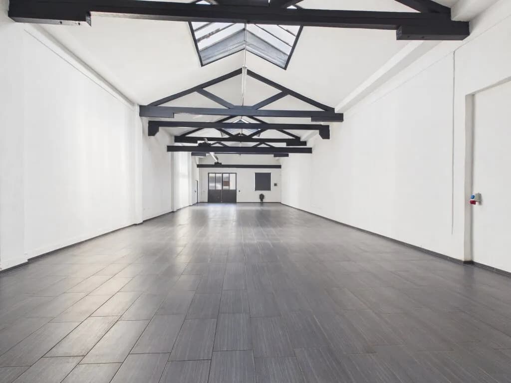 Gewerbeimmobilie mieten in Baden – 210 m², € 1.500 – Bild 5 von 6