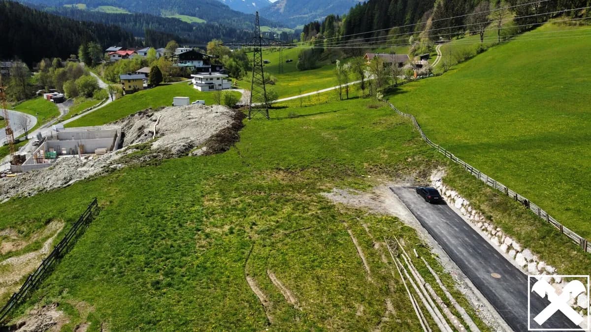 Immobilie kaufen in Sankt Johann im Pongau – 1 000 m², € 300.000 – Bild 2 von 2