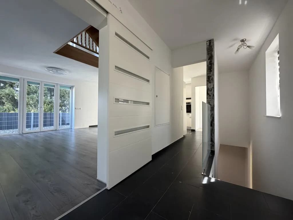 5-Zimmer-Haus kaufen in Vöcklabruck – 140 m², € 548.000 – Bild 5 von 23