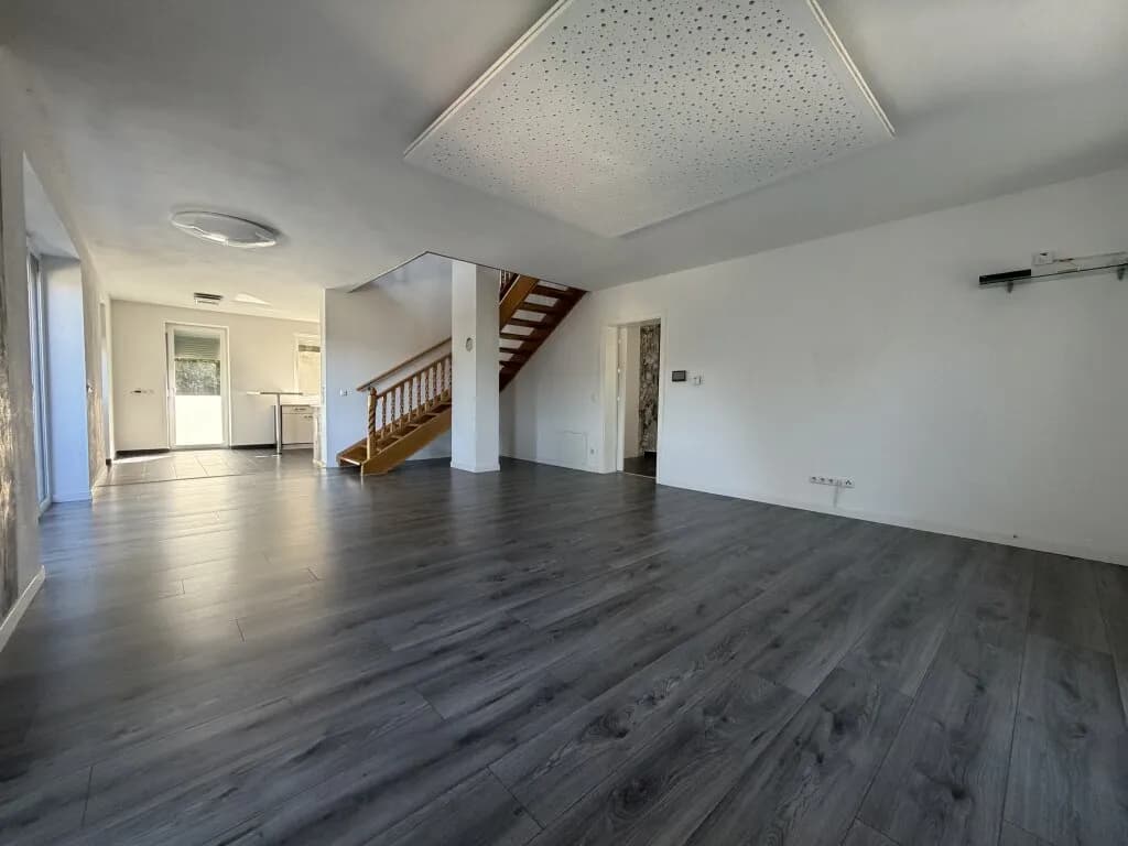 5-Zimmer-Haus kaufen in Vöcklabruck – 140 m², € 548.000 – Bild 9 von 23