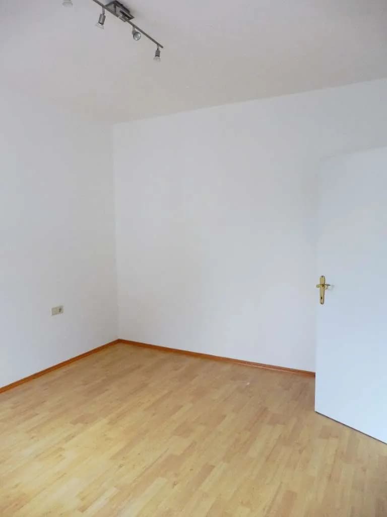 2-Zimmer-Wohnung mieten in Braunau am Inn – 60 m², € 620 – Bild 9 von 10