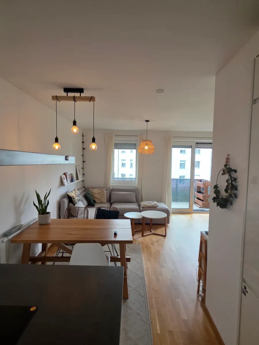 2-Zimmer-Wohnung mieten in Mistelbach – 62 m², € 624 – Bild 1 von 19