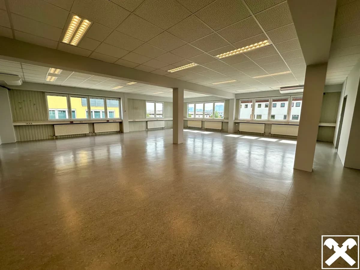 19-Zimmer-Immobilie mieten in Salzburg-Umgebung – 1 120 m², € 14.560 – Bild 2 von 13