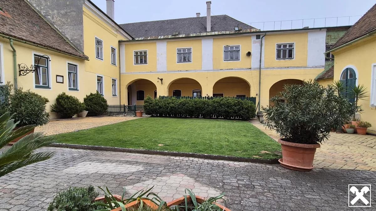 30-Zimmer-Haus kaufen in Hollabrunn – 1 400 m², € 1.790.000 – Bild 3 von 30
