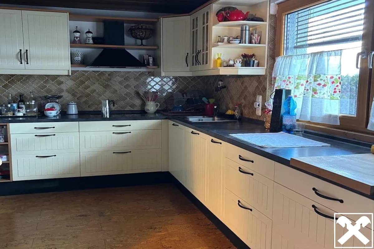 6-Zimmer-Haus kaufen in Zell am See – 352 m², € 1.199.000 – Bild 2 von 7
