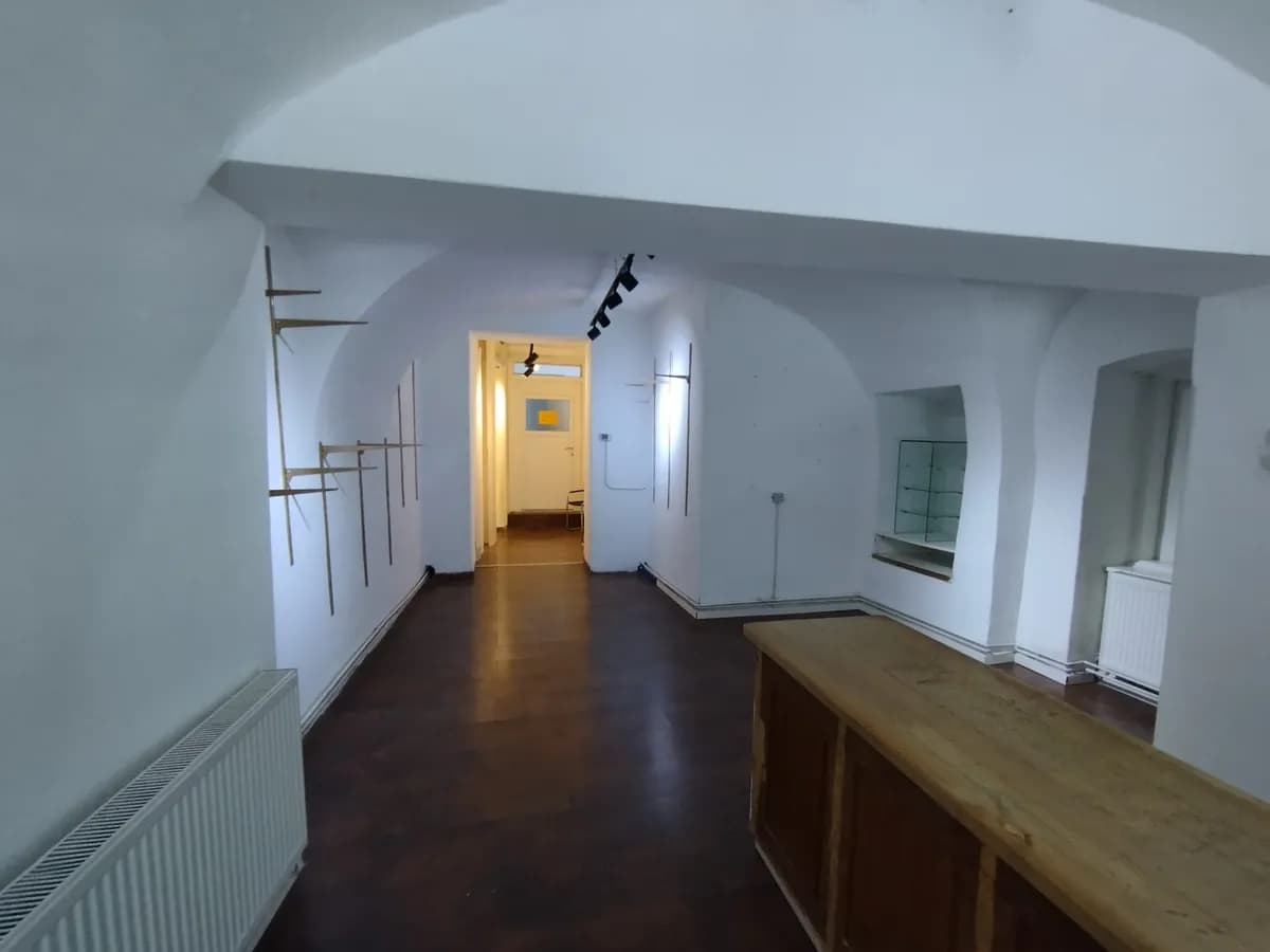 2-Zimmer-Gewerbeimmobilie mieten in Neunkirchen – 98 m², € 750 – Bild 4 von 12