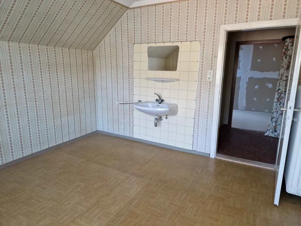 14-Zimmer-Haus kaufen in Bruck-Mürzzuschlag – 230 m², € 279.000 – Bild 19 von 32