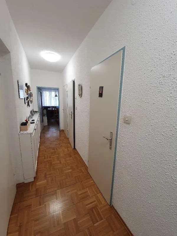 2-Zimmer-Wohnung mieten in Linz – 55 m², € 940 – Bild 2 von 15