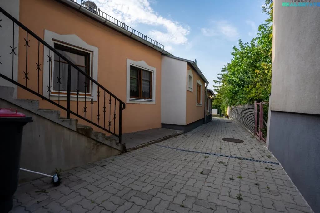 7-Zimmer-Haus kaufen in Mödling – 218 m², € 949.000 – Bild 6 von 49