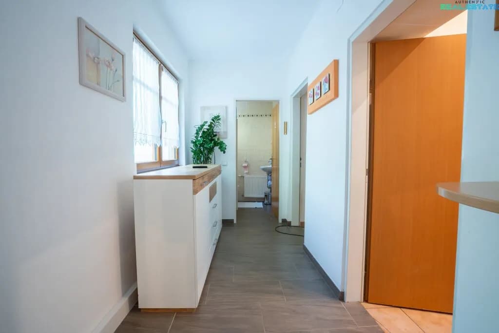7-Zimmer-Haus kaufen in Mödling – 218 m², € 949.000 – Bild 33 von 49