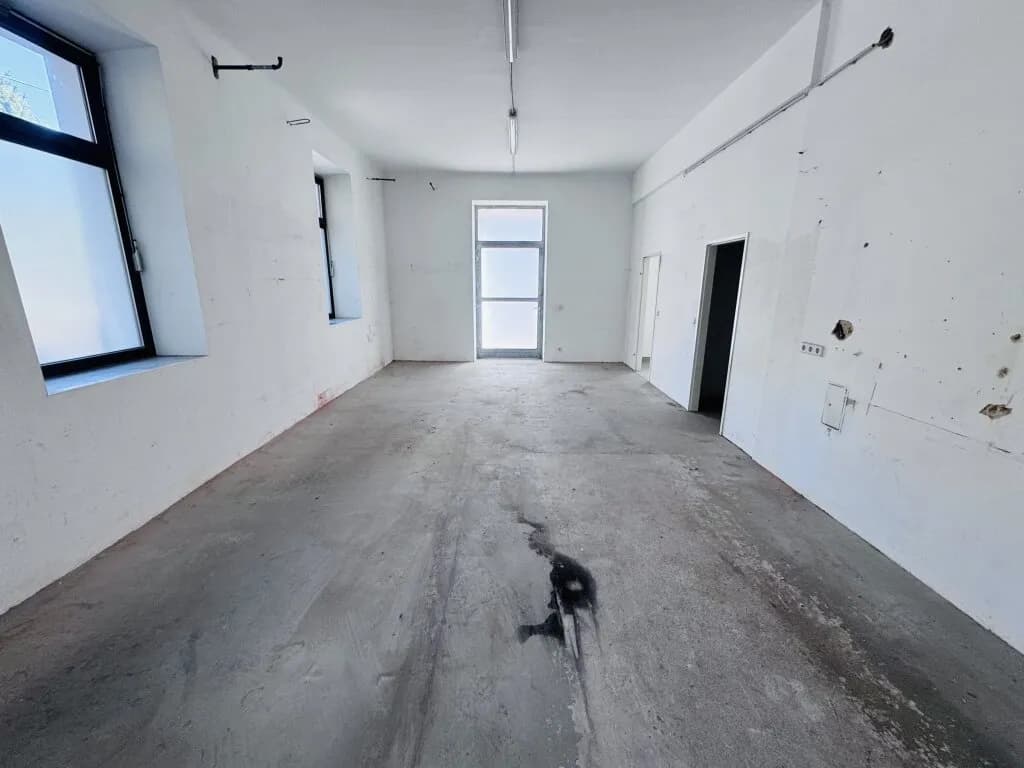 6-Zimmer-Gewerbeimmobilie mieten in Wien – 131 m², € 2.483 – Bild 14 von 25