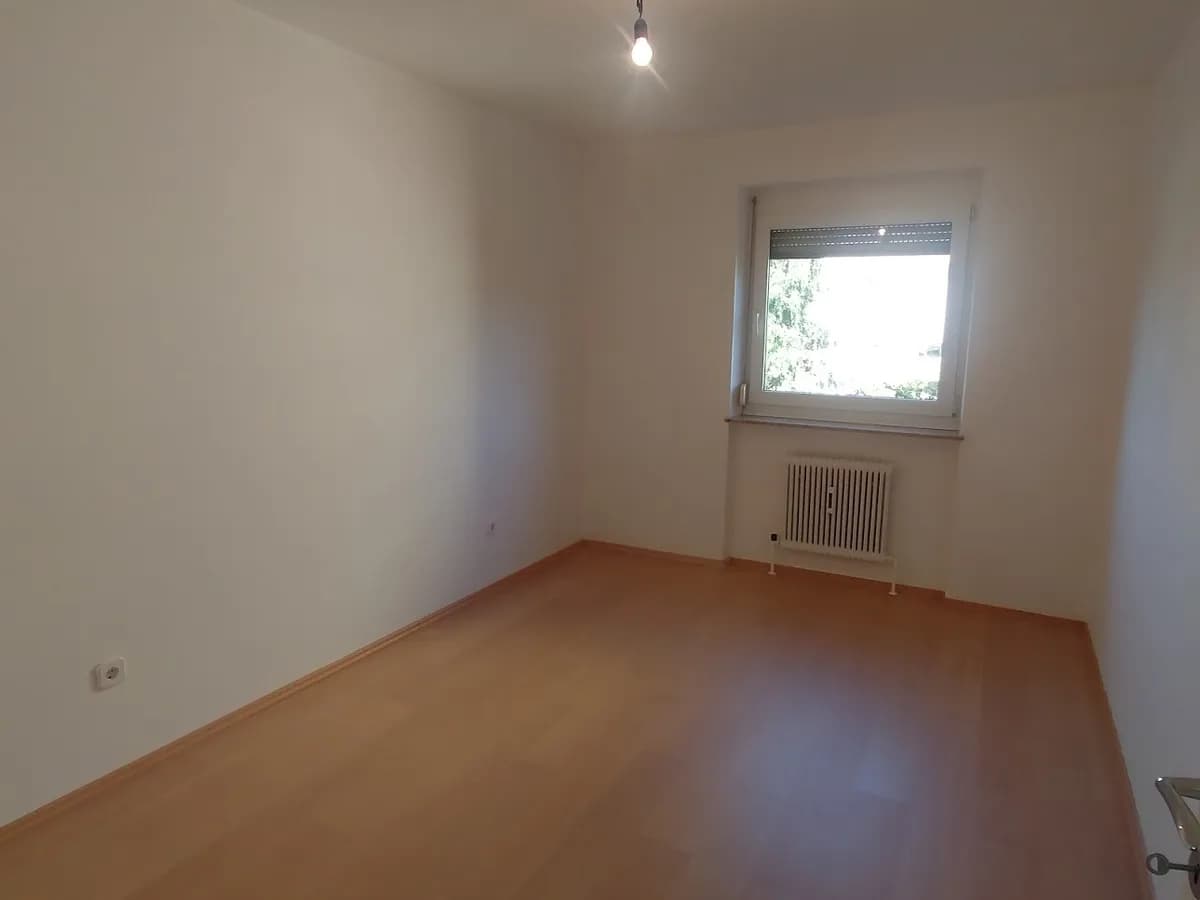 3-Zimmer-Wohnung mieten in Salzburg Stadt – 75 m², € 1.380 – Bild 3 von 8