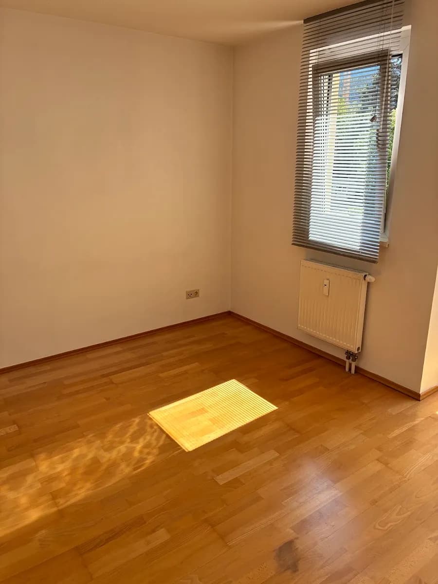 1-Zimmer-Wohnung mieten in Innsbruck – 35 m², € 928 – Bild 3 von 15