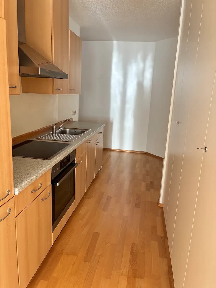 1-Zimmer-Wohnung mieten in Innsbruck – 35 m², € 928 – Bild 5 von 15