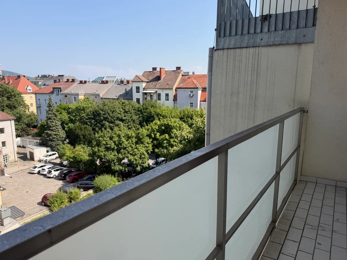2-Zimmer-Wohnung mieten in Linz – 62 m², € 969 – Bild 5 von 5