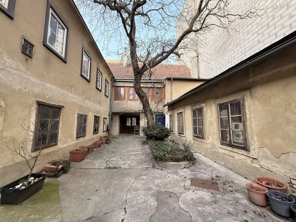 Gewerbeimmobilie kaufen in Wien – 830 m², € 1.390.000
