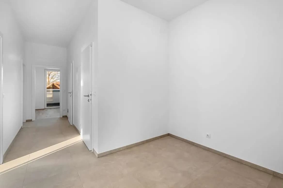 4-Zimmer-Wohnung mieten in Graz – 114 m², € 2.350 – Bild 7 von 19
