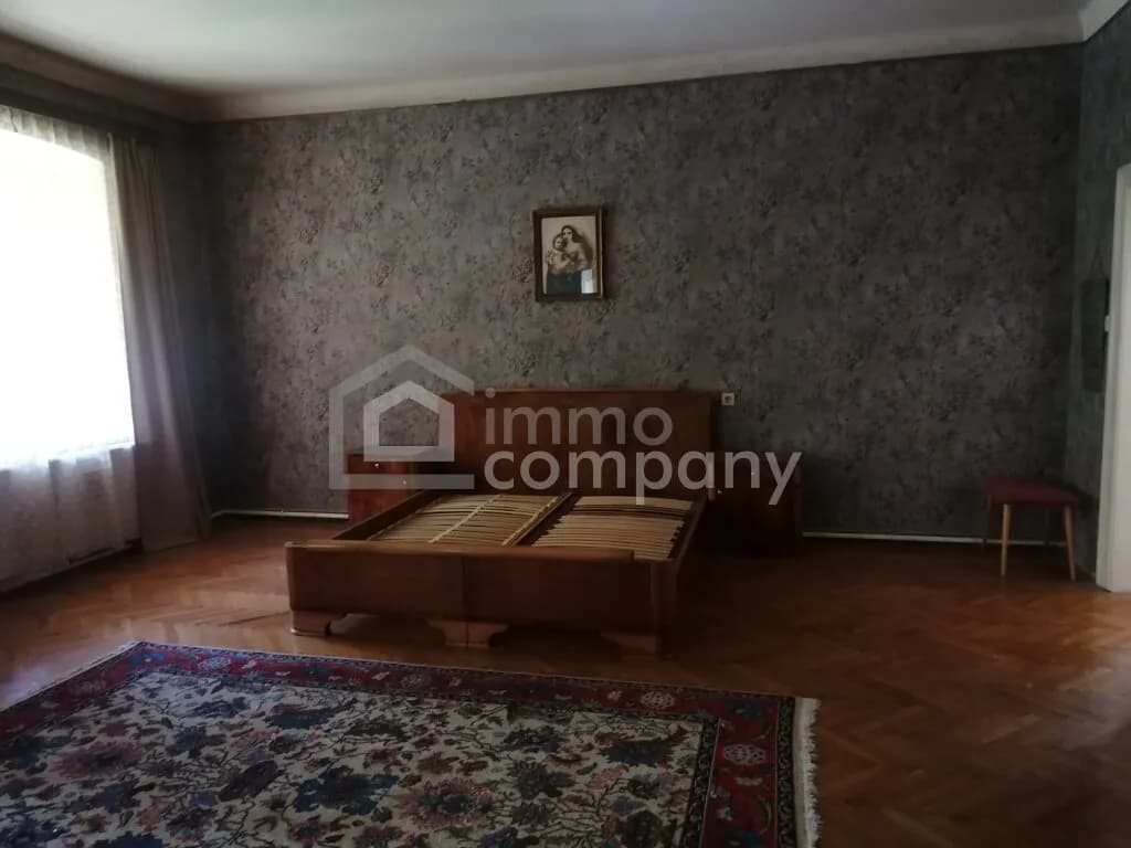 Haus kaufen in Neunkirchen – 750 m², € 550.000 – Bild 3 von 8